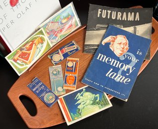 Collection Of 1939 NY Worlds Fair Ephemera / Booklets / Postcards