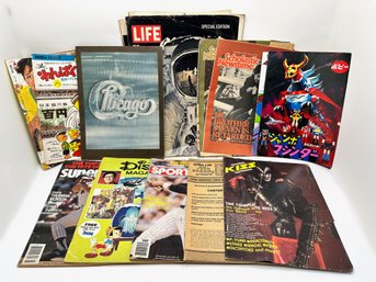 Vintage Chicago Poster & Over 12 Magazines (1960s/1970s): LIFE Moon Landing, Disney Magazine & More