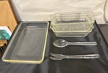Set Of 4 Pyrex Glass Bakeware Made In Usa Americans # 1 Choice For Glassware Oven Originals Two Spoons.SW-CVBC