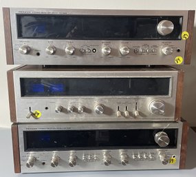 3 PIONEER RECEIVERS, TWO SX-626 AND ONE TX-8100