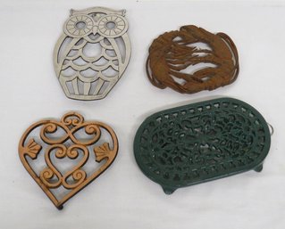 Lot Of 4 Various Form Kitchen Trivets - Lobsters, Owl & More