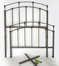 A Metal Twin Headboard And Footboard With Extenders To Be Daybed