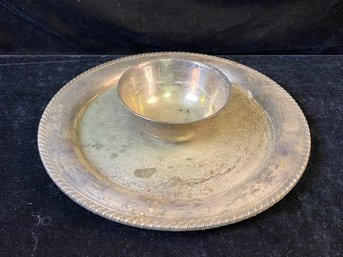 Vintage WM Rogers Silverplate Platter Tray