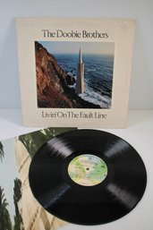 The Doobie Brothers Livin' On Th Fault Line Album On Warner Brothers Records