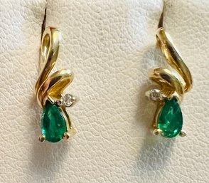 STUNNING 10K GOLD EMERALD AND DIAMOND EARRINGS