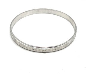 Beautiful Vintage Sterling Silver Etched Bangle Bracelet