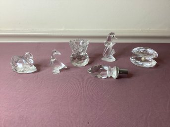 MIXED CRYSTAL FIGURINES LOT