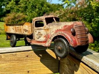 Vintage International Buddy L Toy Wrecking Truck