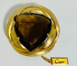 VINTAGE SIGNED CAPRI PERMA GOLD FACETED BROWN TRILLIAN GLASS STONE BROOCH GOLD TONE