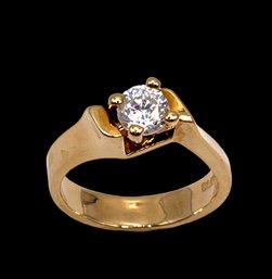 Vintage Avon Collection CZ Stone Ring, Size 5.5