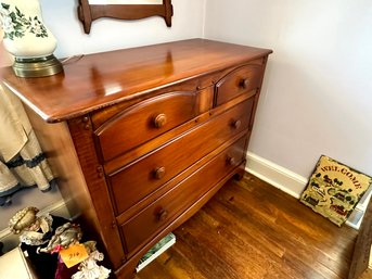 4 Drawer Maple Dresser With Mirror