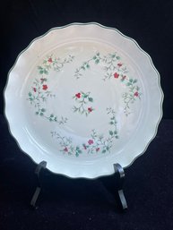 Pfaltzgraff Winterberry Quiche Plate