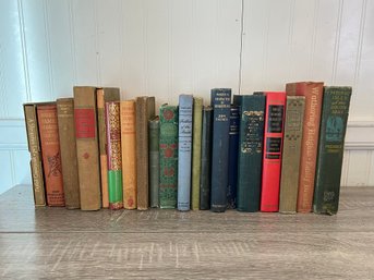 Lot Of 20 Vintage Books