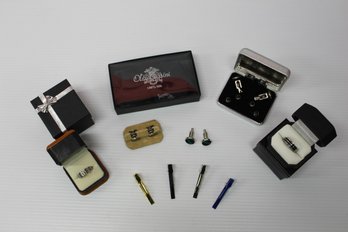Mixed Men's Jewelry Lot With Rings, Cufflinks, Tie Clips And Bowtie