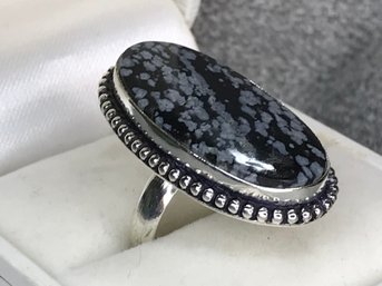 Fabulous 925 / Sterling With Snowflake Obsidian Cocktail Ring - Very Unusual Piece - Natural Formation