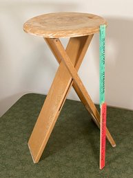 Folding Wood Stool 16x24 With 12in Round Seat