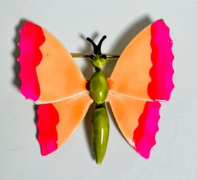 PRETTY PINK, ORANGE AND GREEN ENAMEL BUTTERFLY BROOCH