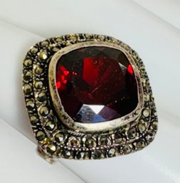 GORGEOUS STERLING SILVER FACETED RED STONE AND MARCASITE RING