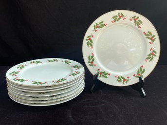 ALL THE TRIMMINGS Christmas Holly 10' Plates - Set Of 8