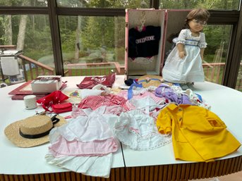 Large Lot Of American Girl Dolls, 18' Molly With Many Clothes And Accessories.