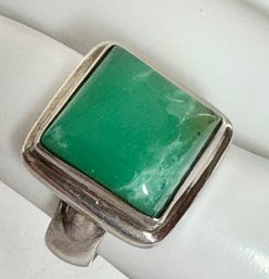 PRETTY STERLING SILVER CHRYSOPRASE CHUNKY RING