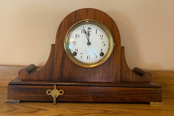 Sessions Mantle Clock