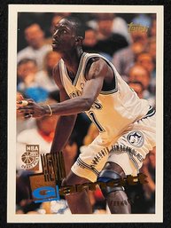 1995 Topps Kevin Garnett Rookie Card