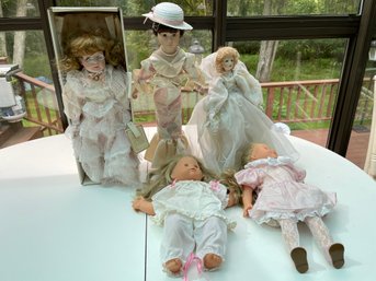 Collection Of Five Dolls, Up To 21' Tall