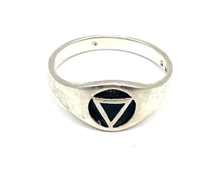 Vintage Sterling Silver Triangle Onyx Color Ring, Size 7.75