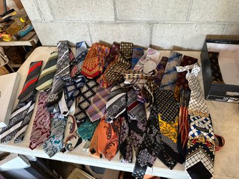 Group Of Miscellaneous Mens Neck Ties