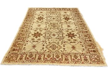 (7' X 9.16')finely Woven Antique Agra