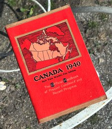 1939 / 1940 Worlds Fair Canada Pavilion Booklet