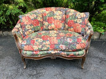Quilted Floral Loveseat