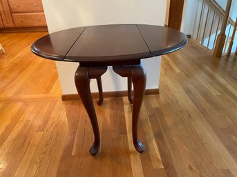 Mahogany Drop Leaf Side Table.