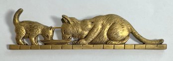 VINTAGE GOLD TONE KITTEN AND CAT DRINKING BROOCH