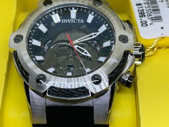 New In Box INVICTA STAR WARS DARTH VADER MEN'S WATCH- $1395- Msrp- LIMITED EDITION