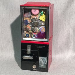 Very Cool VICTOR 88 Vending Machine With Key - With Vintage 90s Contents - Very Cool Machine - With Key
