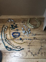 Jewelry & Bead Lot.  Includes Anne Klein & Nine West.   Lot 31