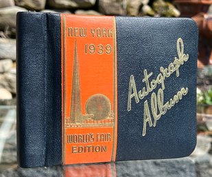 Rare 1939 NY Worlds Fair Autograph Album In Original Box