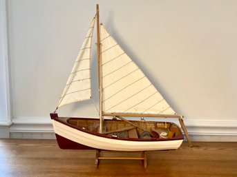 Model Cat Boat