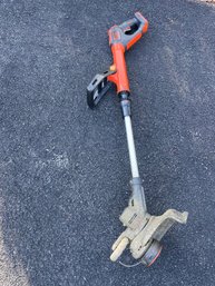 Black & Decker String Trimmer, Extra String, 2 Batteries & Charger