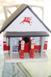 Mobil Station Birdhouse - Handmade