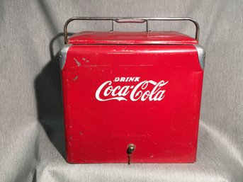Fabulous 1940s - 1950s - Vintage Coca Cola Picnic Cooler With Original Tray Inside - Great Shape For Age