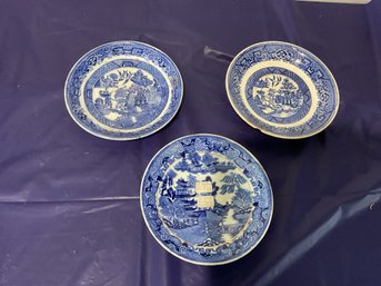 English - 3  Blue Willow Saucers