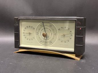 Vintage Mid-Century Airguide Barometer