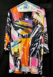 Bold Nally & Millie Graphic Abstract Tunic Top