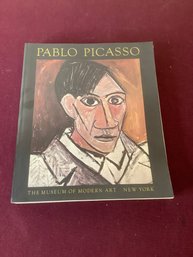 PABLO PICASSO: A RETROSPECTIVE BOOK