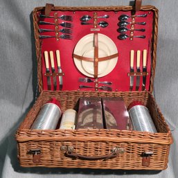 Incredible Vintage ABERCROMBIE & FITCH 1930s - 1940s Wicker Picnic Hamper / Basket With Contents - WOW !
