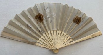 Unusual Vintage Fan With Pictures Of Hand Painted Bison