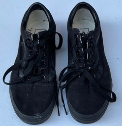 Unisex Vans Sneakers Mens Size 5.5 Womens Size 7